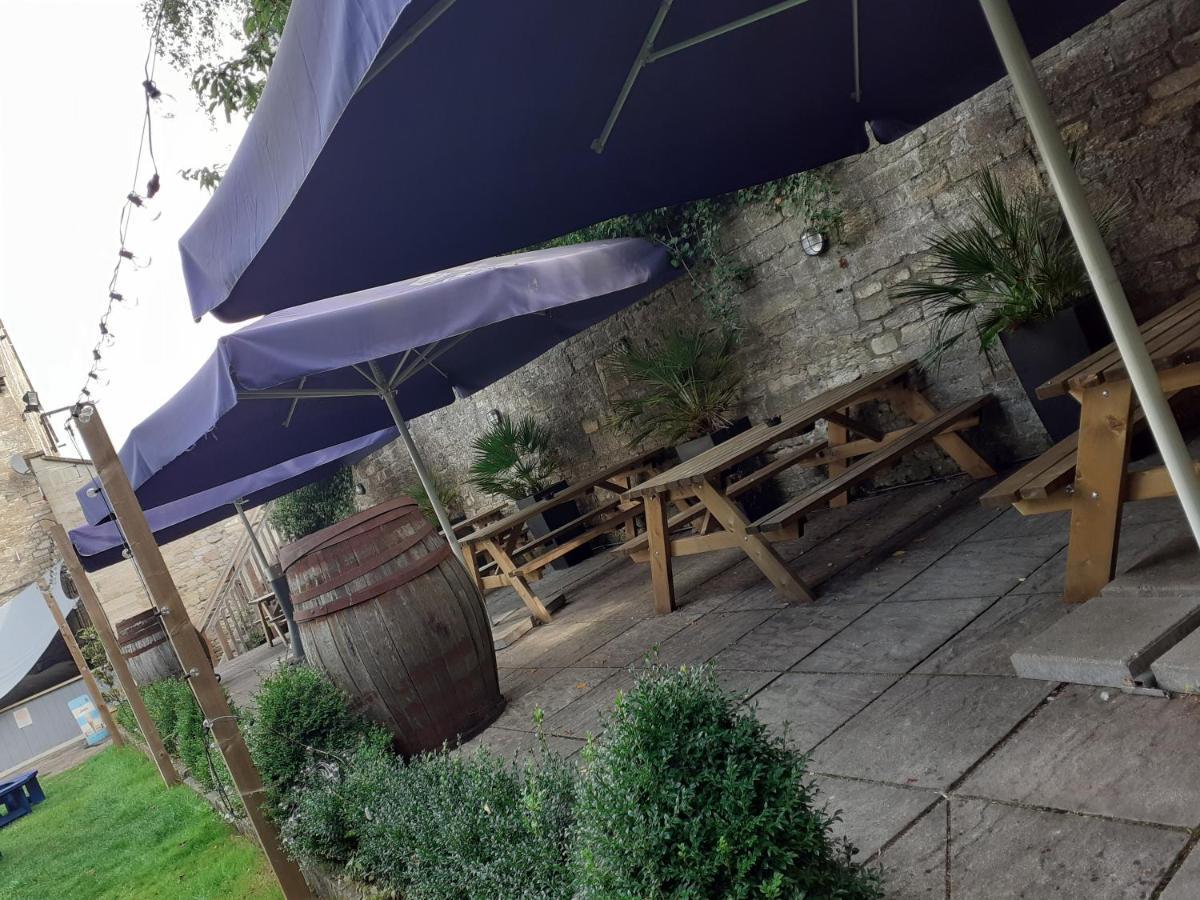 The Barge Inn Bradford-On-Avon Εξωτερικό φωτογραφία